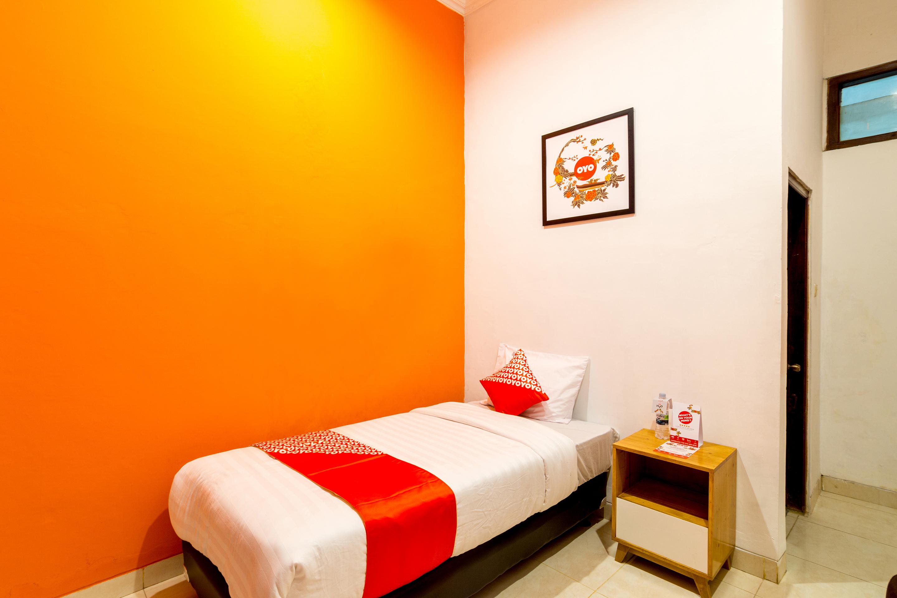 Oyo 1309 Hotel Shafira Syariah Yogyakarta Kültér fotó